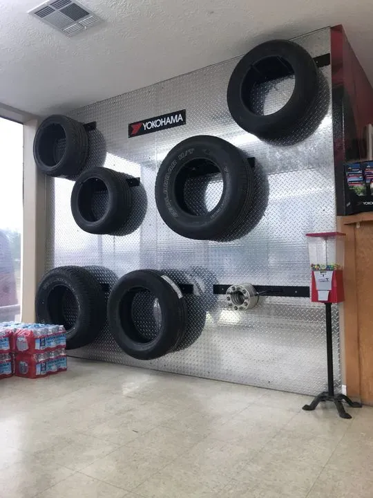 https://cdn.trust-mechanics.com/photos/01wrnAe7z19Y8QSYoWRQ/dd9bab96-9088-4b9a-a623-968732e45782_720x720