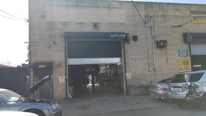 https://cdn.trust-mechanics.com/photos/08FyQwiDA4It2KnFperh/c7215ee5-6d6f-44c3-be54-3d89ed6c4afa_720x720