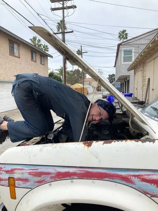 https://cdn.trust-mechanics.com/photos/091eAQIq61t8CDekFGAs/70a8e5f6-f51a-45c6-b5e9-5ed409f03944_720x720
