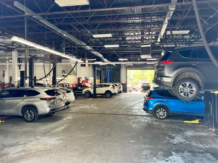 https://cdn.trust-mechanics.com/photos/0Jkneu29V8VI8RvakPul/8b7c46f7-2419-4e48-b49c-6bead966a61c_720x720