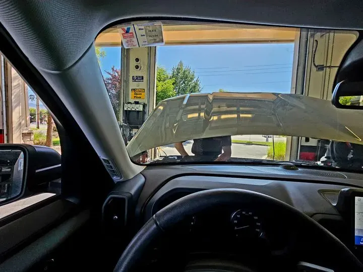 https://cdn.trust-mechanics.com/photos/0OzpC4WYhCkq77AoLKvJ/9ae9e66e-deb7-462a-941f-a435270c8119_720x720