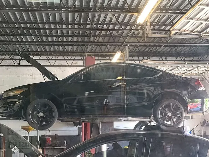 https://cdn.trust-mechanics.com/photos/0XIkHDEevTStvqt38ud8/3e5fd768-8427-467b-a76f-d9b6e7a60e49_720x720