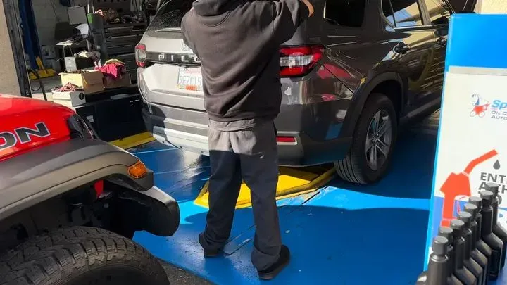 https://cdn.trust-mechanics.com/photos/0bekSeKmwrDzIINTL0GK/cb2aa1ed-287f-4e0d-b9ee-420e48ac3446_720x720