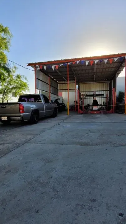 https://cdn.trust-mechanics.com/photos/0ke9AvMBaEvqD14MzqjP/eaf90592-5717-4280-9894-f358c21f6a97_720x720