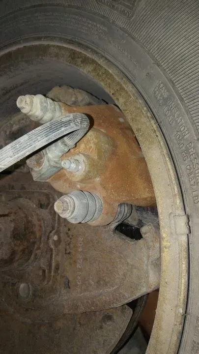 https://cdn.trust-mechanics.com/photos/0rbs1stPCBwjl8jVKn38/c0565de0-5b4b-47b5-b33a-96c0e4ed219e_720x720