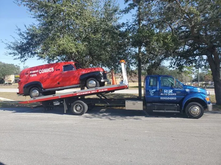 https://cdn.trust-mechanics.com/photos/17Fxpp8GUNPUkrWskF7w/f4d40d9b-1183-4510-b615-56725481fcdb_720x720
