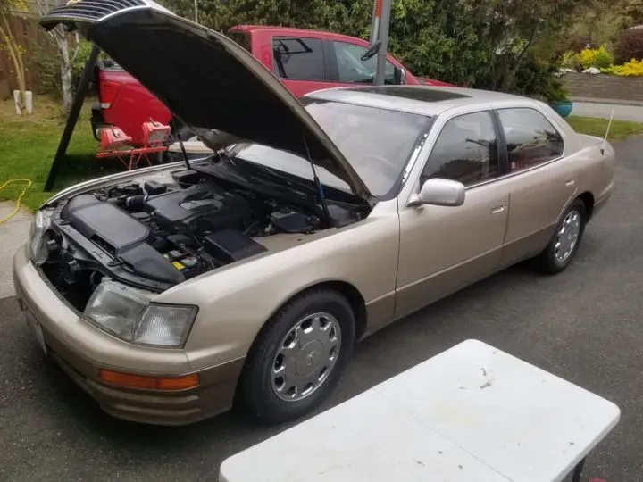 https://cdn.trust-mechanics.com/photos/1CK5Wwd8erE3dfATJqQQ/2eefc59f-2029-433c-acb4-0add3941a89b_720x720
