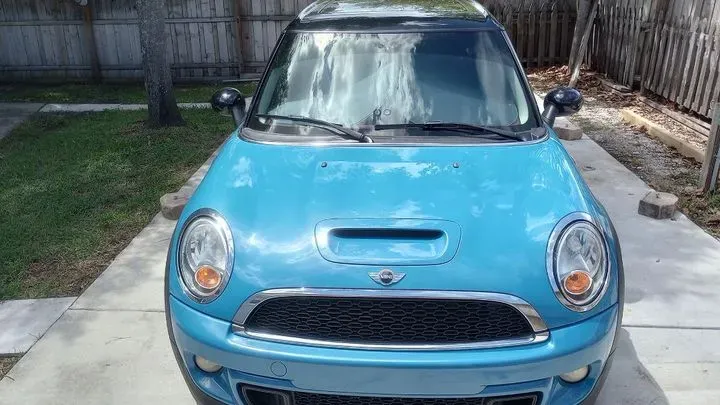 https://cdn.trust-mechanics.com/photos/1CK5Wwd8erE3dfATJqQQ/6ed936ad-2592-4be5-9832-093c33a73065_720x720