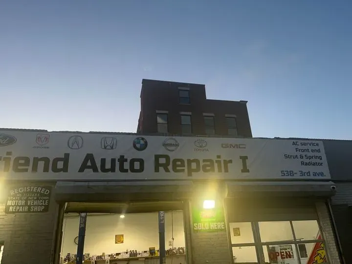 https://cdn.trust-mechanics.com/photos/1IyA8YFOn3q8VDlGyNGw/bd1ee4af-9a40-48f6-9876-b924b2e724df_720x720