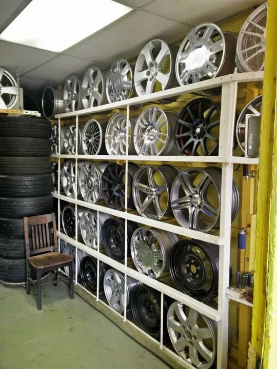 https://cdn.trust-mechanics.com/photos/1PWfoIa9H2bCyXGuG2QR/9db69347-7d48-4576-a1ac-a52867ba13ed_720x720