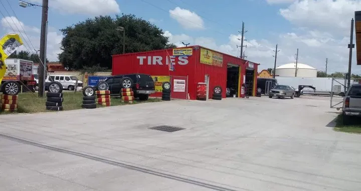 https://cdn.trust-mechanics.com/photos/1RAgdKkiGb6XHH85xzEI/90623044-3628-49f9-a298-92073ae21386_720x720