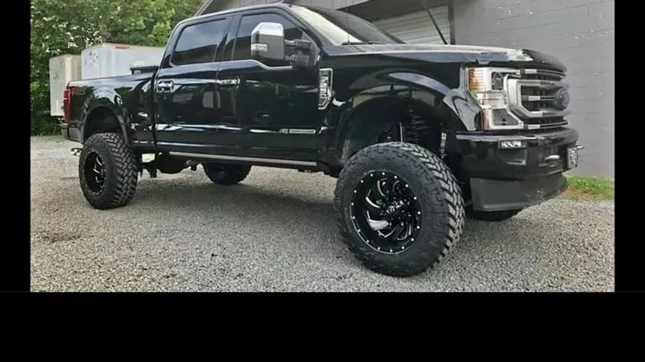 https://cdn.trust-mechanics.com/photos/1r5wqXMFeJK3n5oBLalY/be1b1064-e8d0-4214-8f3a-dbcce5f87675_720x720