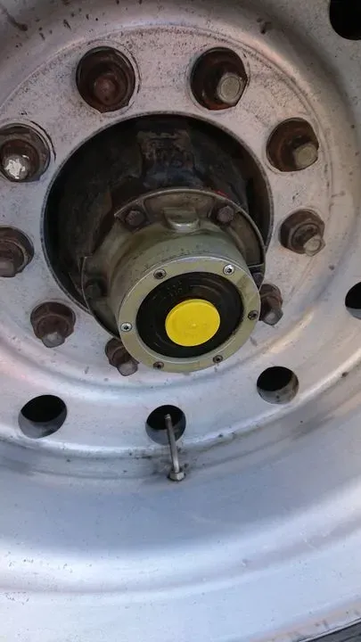 https://cdn.trust-mechanics.com/photos/1xPOE5DRJgAugsE1Gi5K/21ba0fe8-41e8-4002-9014-99a4c16e7659_720x720