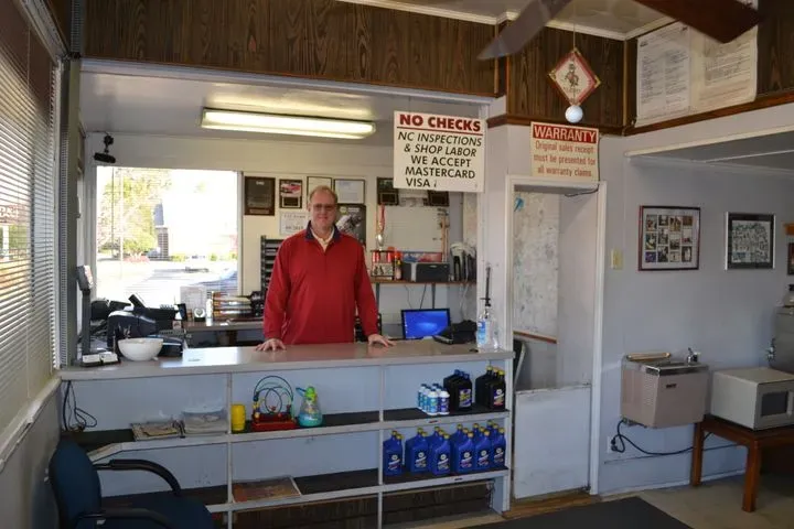 https://cdn.trust-mechanics.com/photos/21jtnNFo9WYpFBWQqJE1/bd21bd39-32be-45ec-86f7-b28c812df5ee_720x720