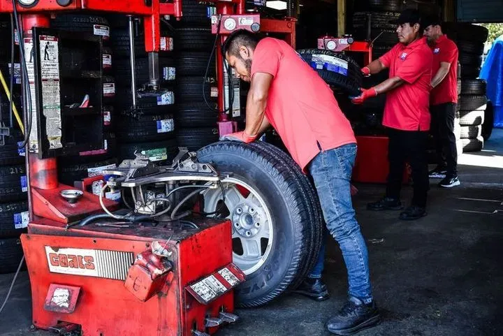 https://cdn.trust-mechanics.com/photos/2M7igkWDqfS5UVZr6dRc/e83109da-47f0-4543-9fdd-82405da80411_720x720