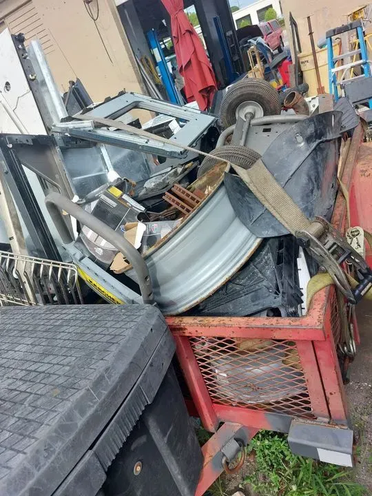 https://cdn.trust-mechanics.com/photos/2gcuUx8Xaff9yxmXqsbm/e39f46bb-32be-4222-a222-857f2f4373f1_720x720