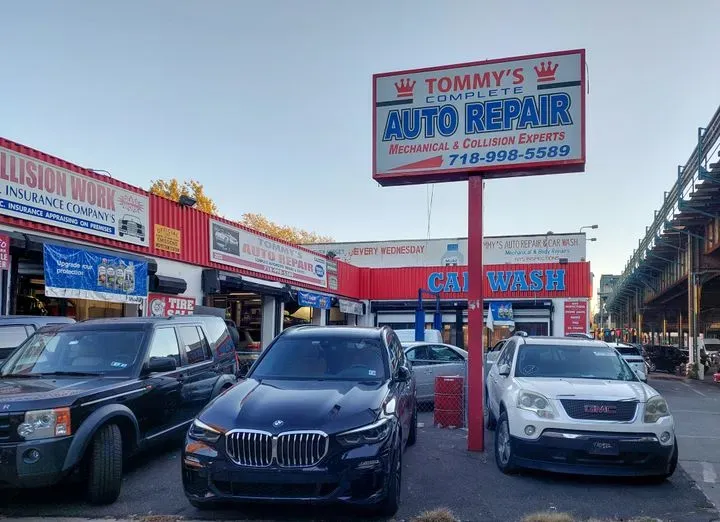 https://cdn.trust-mechanics.com/photos/2iyZFZeIOmj09Pa4XWv2/fa733058-a530-4d26-acb8-92054a5157d5_720x720