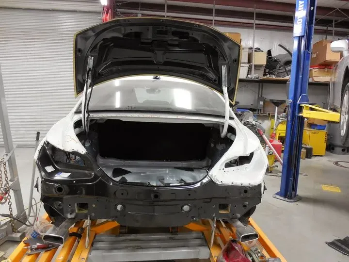 https://cdn.trust-mechanics.com/photos/2m9GGr21ejDY0vnb6hTN/ff61348f-0d27-4203-b74b-26374cb8a539_720x720
