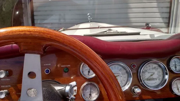https://cdn.trust-mechanics.com/photos/2xJWUEmwtGlTIkyol7Rq/4168699d-cd53-4eec-accc-72a5d12f5885_720x720