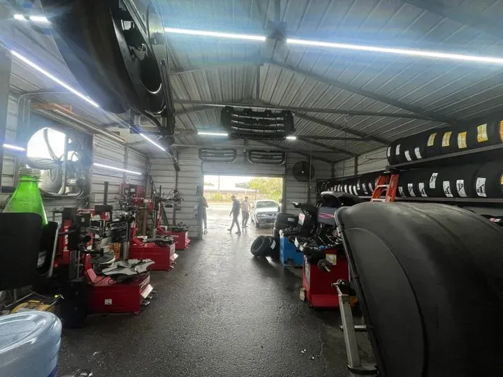 https://cdn.trust-mechanics.com/photos/3MvvAWf9Mj3x3EdcaY3S/ac5cae21-3880-47b0-bad0-facb7516cee3_720x720