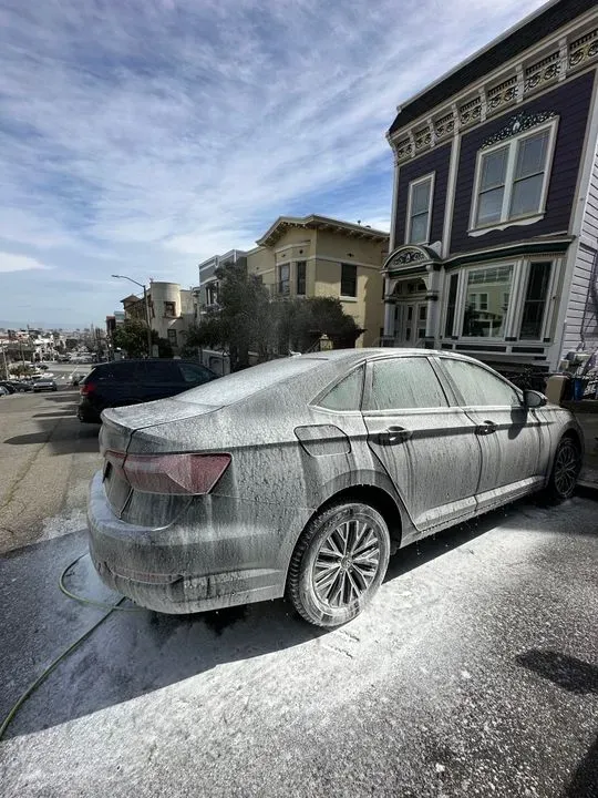 https://cdn.trust-mechanics.com/photos/3PNS2dFiDXTVaagNLsfy/2b420c9c-82f5-4a06-a435-f5e669c2e468_720x720