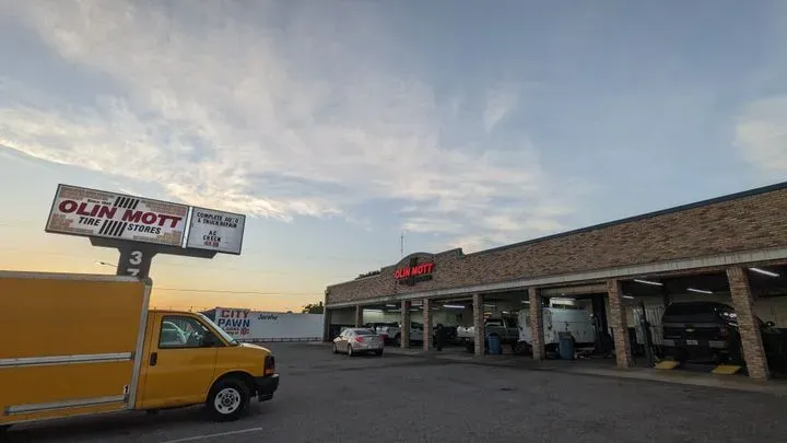 https://cdn.trust-mechanics.com/photos/3TZznpOseyMgx5suBQzo/d561051e-3d4d-49a0-ba92-7d199356cf19_720x720