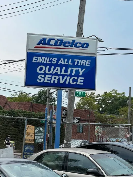 https://cdn.trust-mechanics.com/photos/3TzlTqZ4f27yhnZ8jLmO/87ea079e-0b26-422f-893a-431419c273dd_720x720