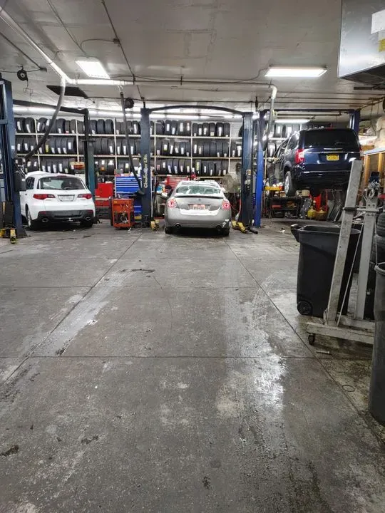 https://cdn.trust-mechanics.com/photos/3TzlTqZ4f27yhnZ8jLmO/d41b52e8-248a-4a9a-b351-0b4bb3894a59_720x720