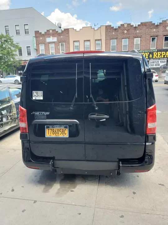 https://cdn.trust-mechanics.com/photos/3VrX0PWxaBTS1axzID2i/de7e2bf9-813f-4d78-b815-c3f68d9be375_720x720