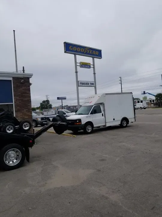 https://cdn.trust-mechanics.com/photos/3WW8iC69qYBXl0PDBMeI/2c93f8b3-94ed-47a3-8769-cb02db10bdea_720x720