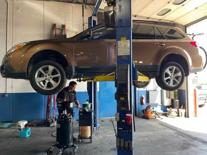 https://cdn.trust-mechanics.com/photos/3dawWa7qXOGwvhI32HGF/528940e7-f830-4381-b209-09ecb0f82cc3_720x720