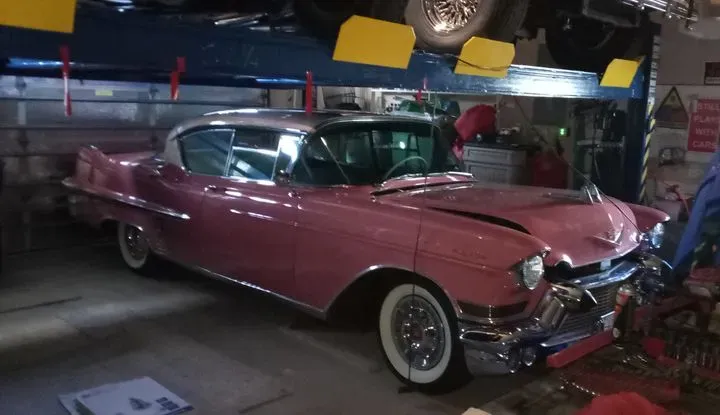 https://cdn.trust-mechanics.com/photos/3e9Aas7yY7Tmsi8kgWTE/a0c7140e-d794-4126-95b7-c1332dea3b70_720x720