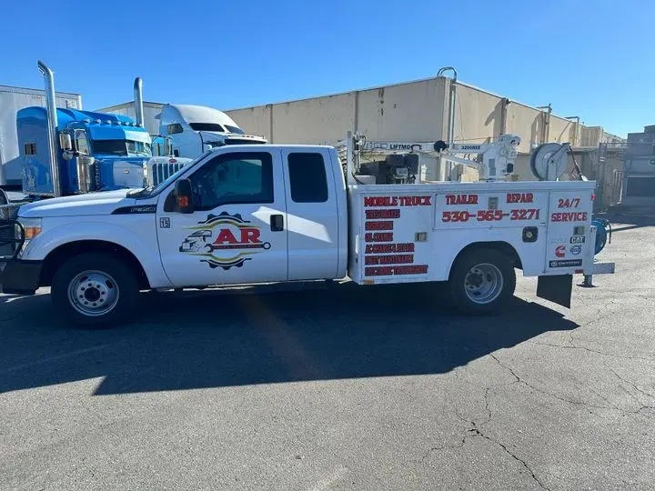 https://cdn.trust-mechanics.com/photos/3rqJ7QOOEWeMj1j41ftG/18cf1971-2d09-4a4a-b18f-9c82382be7a9_720x720