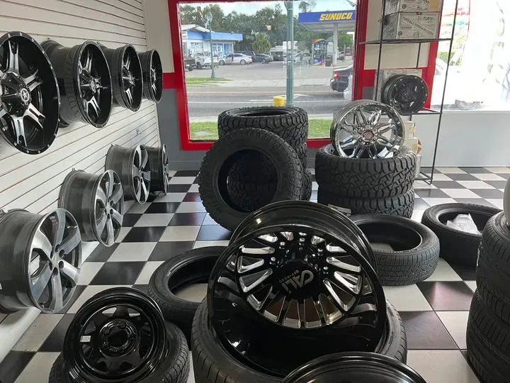 https://cdn.trust-mechanics.com/photos/3vma7Q11fTdLBHn18uac/f1dbea33-fe21-4e7e-901a-0b3b2c0aba39_720x720