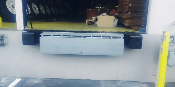 https://cdn.trust-mechanics.com/photos/491dQtKwW4NcLdx69eCV/fd8b348f-f2bf-423b-80a5-d7db82bf9bae_720x720
