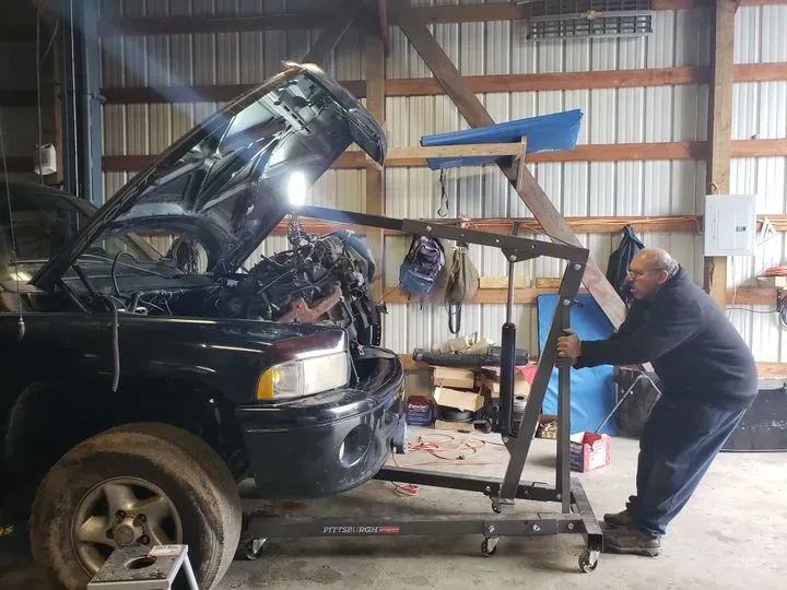 https://cdn.trust-mechanics.com/photos/4CN7CQPUUth9jlzsDCwE/50de75d7-c517-461e-8d20-b25111dab287_720x720