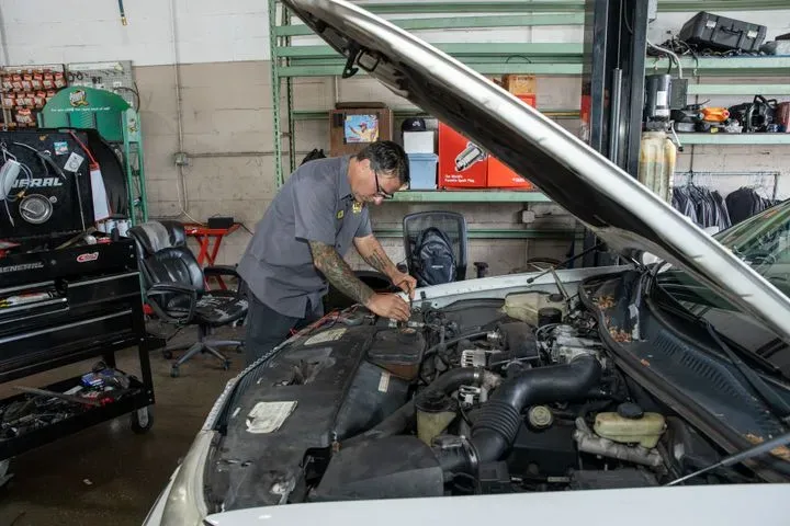 https://cdn.trust-mechanics.com/photos/4E1K8hpVJ2j6fC1emlJb/1da50010-38f1-48d1-9f11-38bcacf7844f_720x720