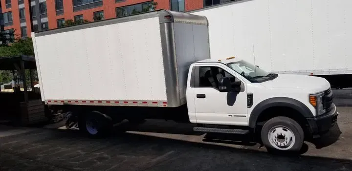 https://cdn.trust-mechanics.com/photos/4fsZKLfvHPy18kPbtja0/d29b48dd-a860-4c37-8d58-5093b315d4de_720x720