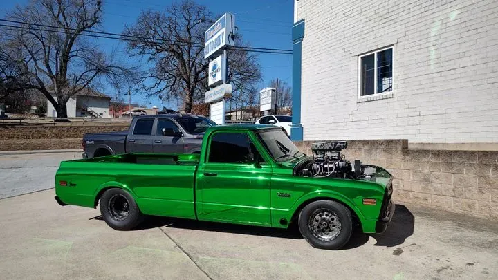 https://cdn.trust-mechanics.com/photos/4gny3AEt8YffpTuoxYcj/3e49fca4-8cec-4088-8be5-19a8eb0dd9e1_720x720
