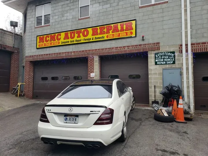https://cdn.trust-mechanics.com/photos/4h5lus6bHVYKxCfXHu5X/f59bf1a0-9760-41f2-8c3d-18023d3c1b79_720x720
