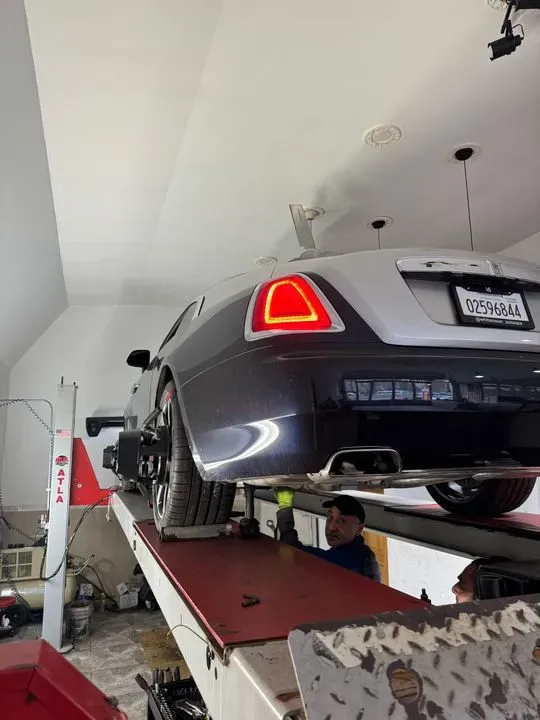 https://cdn.trust-mechanics.com/photos/4w6QiSsflwXc61LnpfP3/91220474-b156-47f3-95db-13db4ca14196_720x720