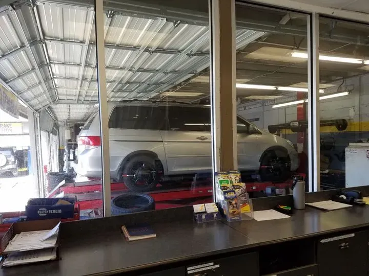 https://cdn.trust-mechanics.com/photos/50Gpd4JF7LiygUBxOWzZ/f17af3c3-6f09-4e1a-b2d6-f5f479320993_720x720