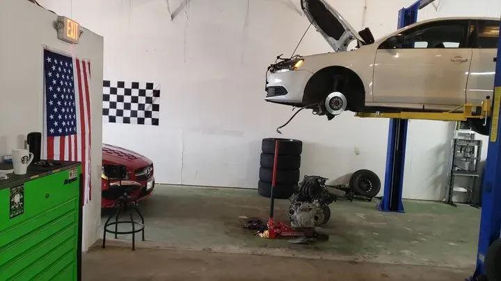 https://cdn.trust-mechanics.com/photos/54IwRqegczl5cHUMtMo0/e2d17bd2-9ea0-4df4-856f-ecbe7ccafec3_720x720