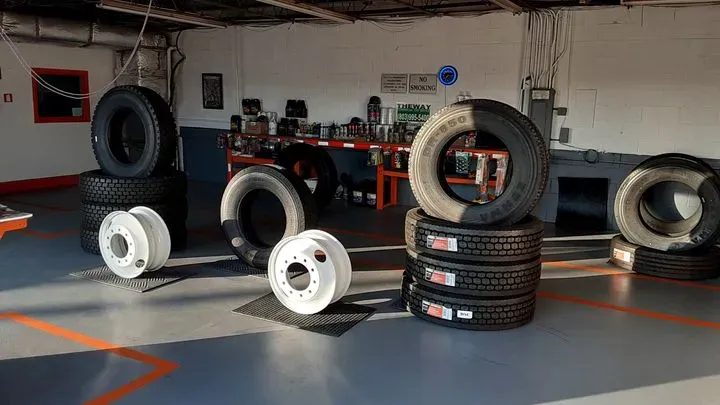 https://cdn.trust-mechanics.com/photos/5D4J1nzDQYNWEN7u712o/276840e1-9402-4123-83be-7a82d028eb8a_720x720