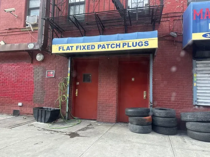 https://cdn.trust-mechanics.com/photos/5EqEEpspZC0PS84QY4MP/22a587df-ab3d-4d96-8a37-44b8dd2a0527_720x720