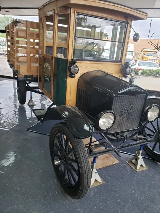 https://cdn.trust-mechanics.com/photos/5G2B9rBDqpgHqFXuI4XK/059c8e64-9ba5-4aa0-9ffb-735b229c5484_720x720