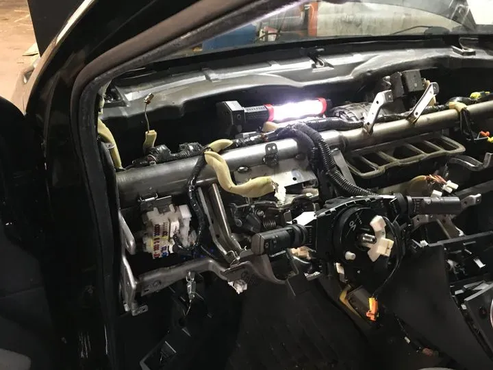 https://cdn.trust-mechanics.com/photos/5VHM9kHJ4ojkqqwxBOjy/6169f090-341a-4664-82b0-e91c1ad32c34_720x720
