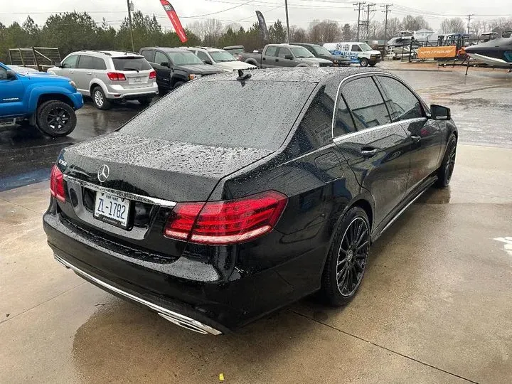 https://cdn.trust-mechanics.com/photos/5pBwwAKayQlQgFVtuEy7/cd5e1ea9-ede4-4fcb-a510-5a8c0d3870bd_720x720