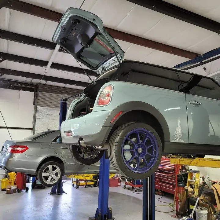 https://cdn.trust-mechanics.com/photos/5vgfBcpyG2xgpDnGNxMM/147e4529-4a89-4633-9231-415d87ae5554_720x720