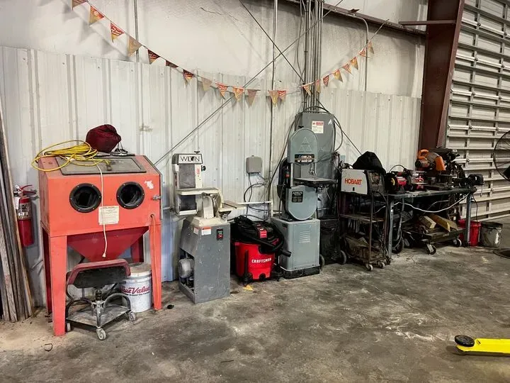 https://cdn.trust-mechanics.com/photos/5z8842jo5jNIxY8T22Te/9cf8c546-b3ba-43ce-b454-4af8dd27b3da_720x720